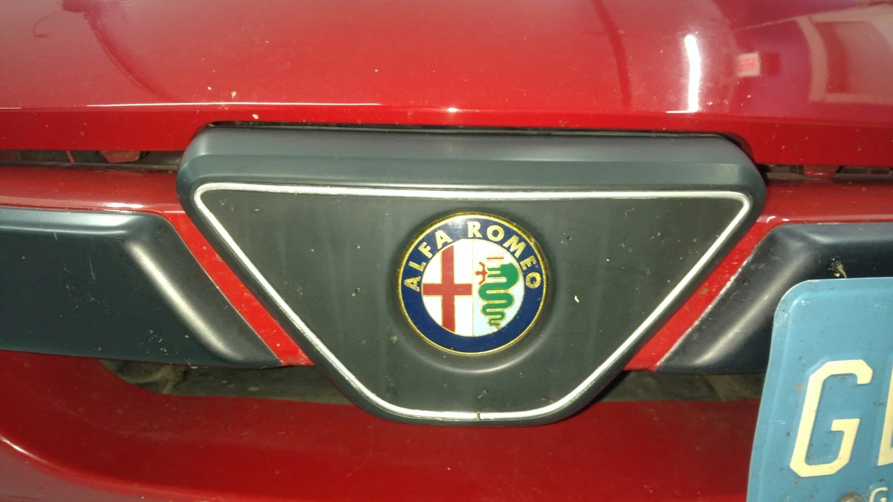 1988 Alfa Romeo Series 3 - Image 15 of 31