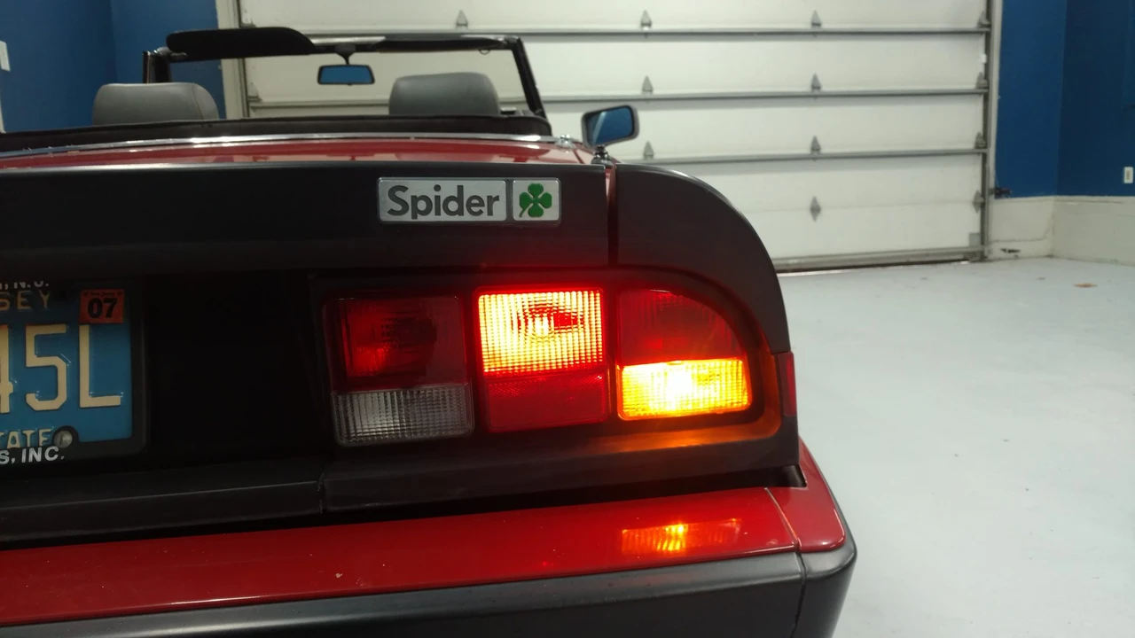 1988 Alfa Romeo Series 3 - Image 18 of 31
