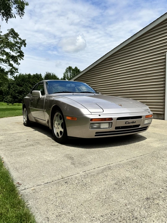 1988 Porsche 944 Turbo - Image 2 of 31