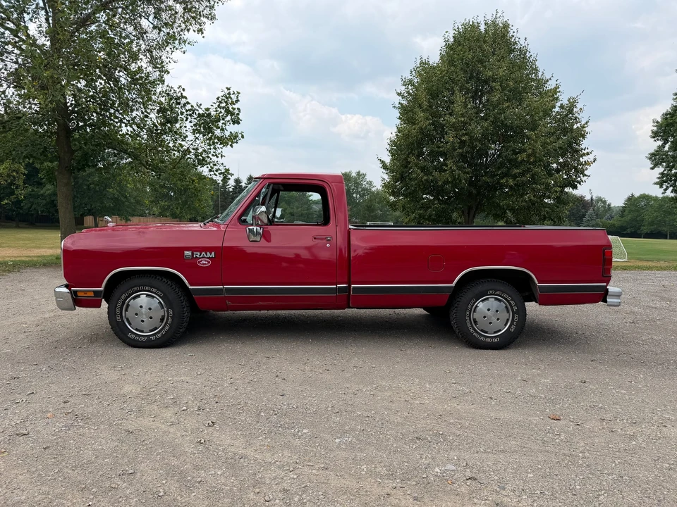 1989 Dodge Ram 1st Gen - Image 15 of 31