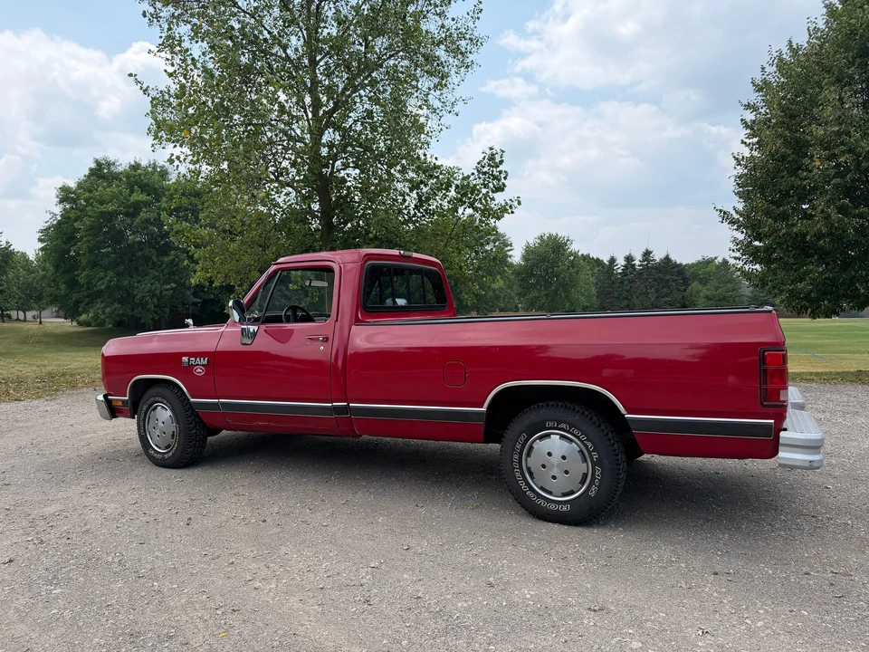 1989 Dodge Ram 1st Gen - Image 14 of 31