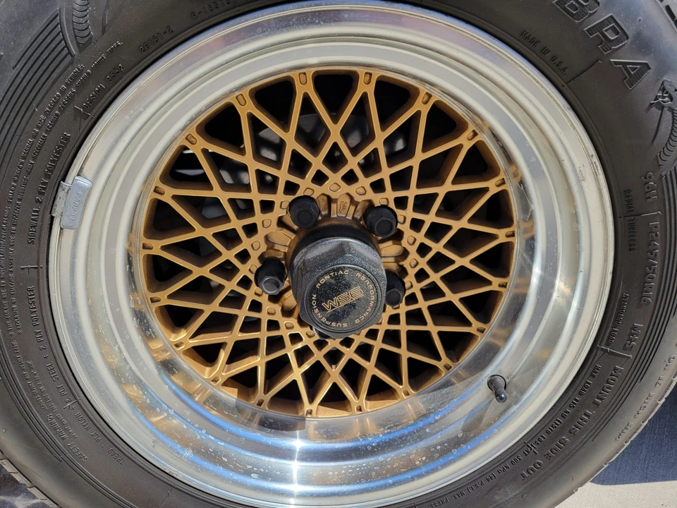 1989 Pontiac Firebird Trans Am 3rd Gen - Image 29 of 31
