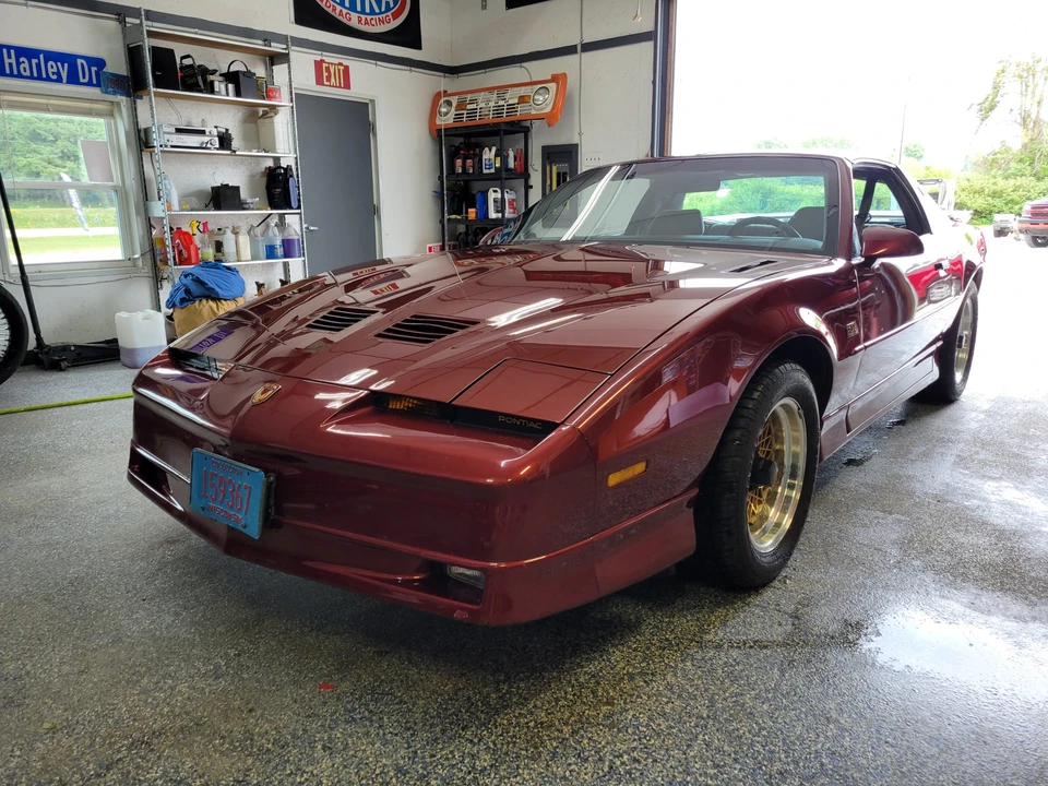 1989 Pontiac Firebird Trans Am 3rd Gen - Image 9 of 31