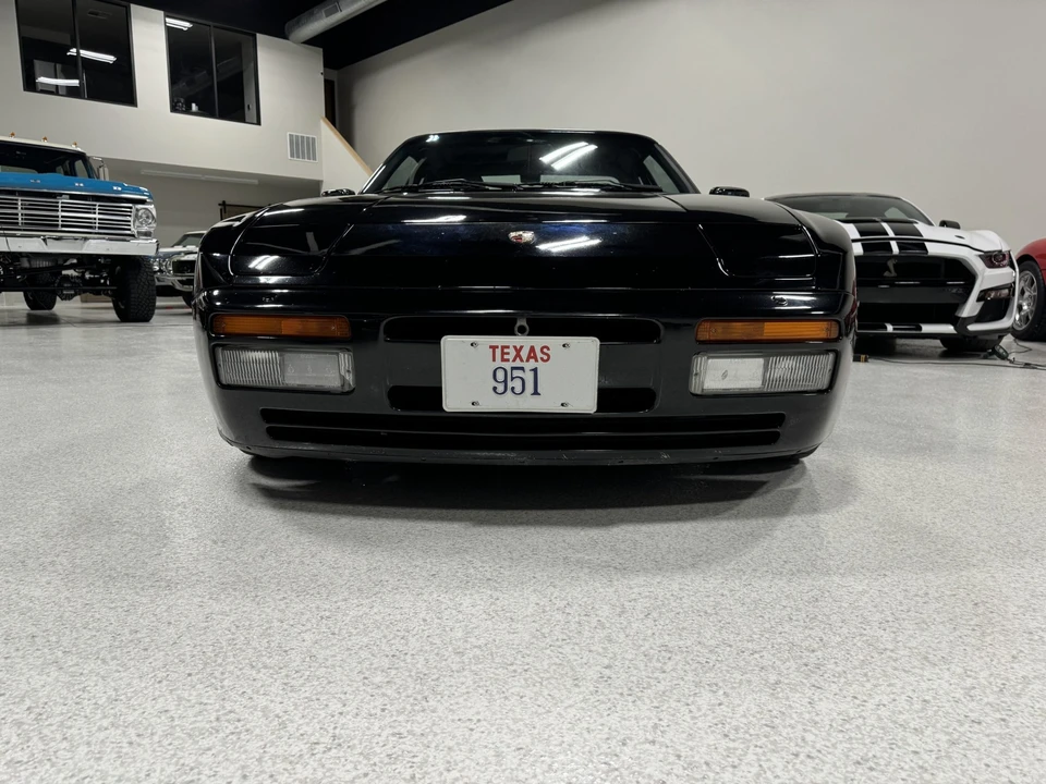 1989 Porsche 944 Turbo - Image 23 of 31