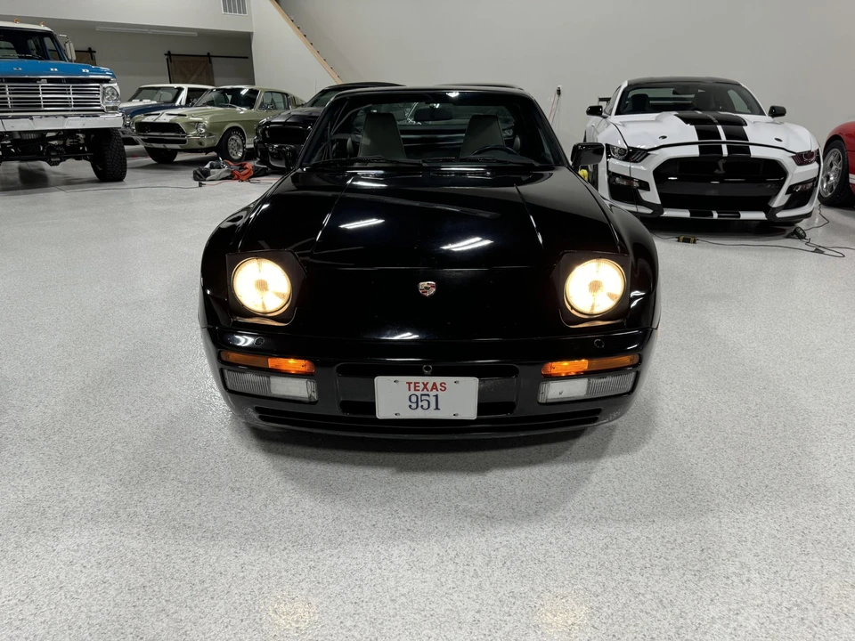 1989 Porsche 944 Turbo - Image 28 of 31