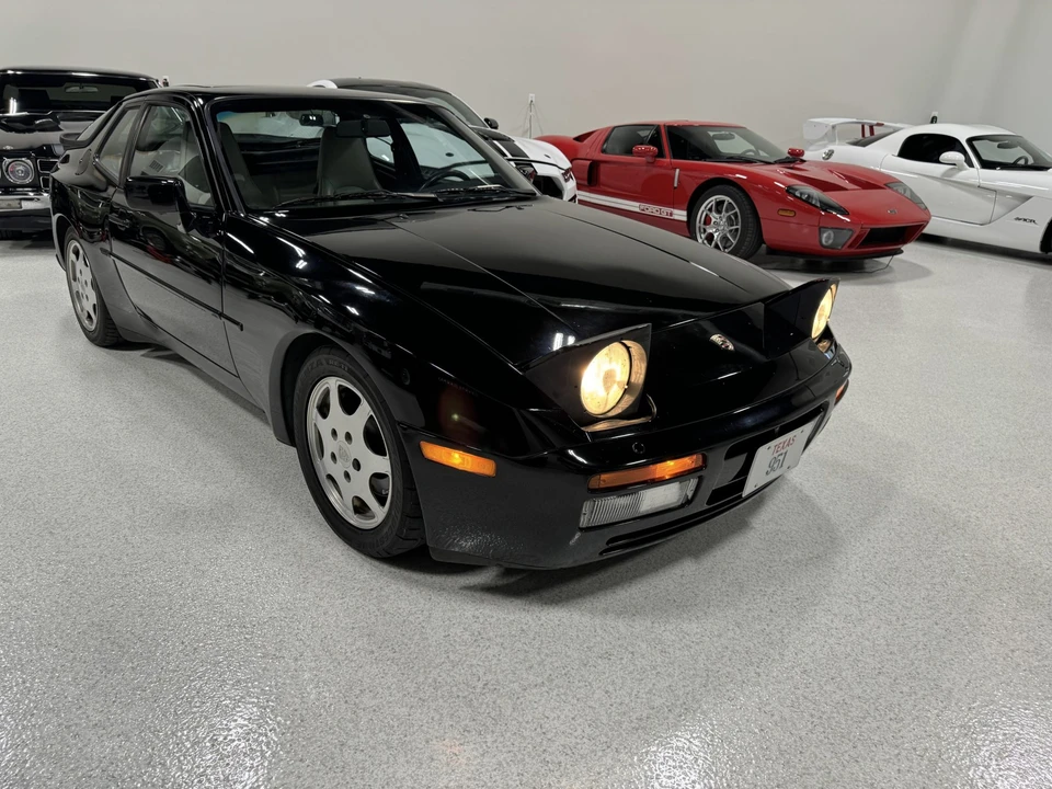 1989 Porsche 944 Turbo - Image 26 of 31