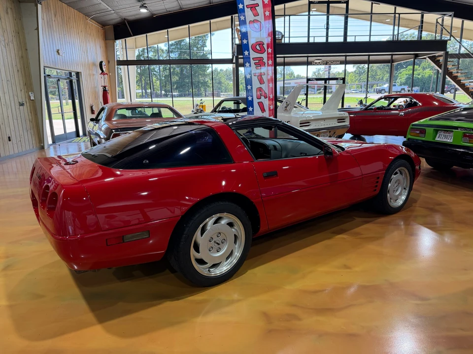 1992 Chevrolet Corvette C4 - Image 26 of 31