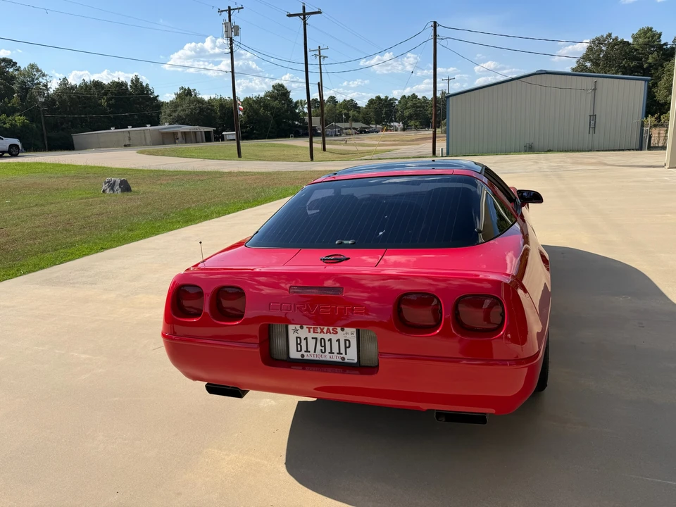 1992 Chevrolet Corvette C4 - Image 13 of 31