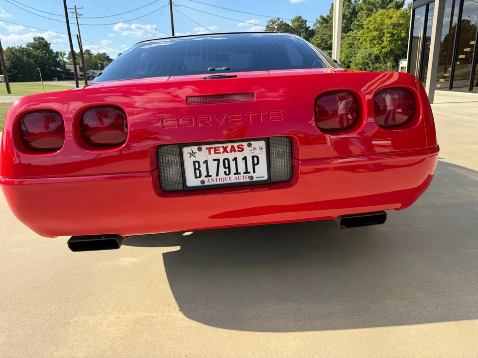 1992 Chevrolet Corvette C4 - Image 12 of 31