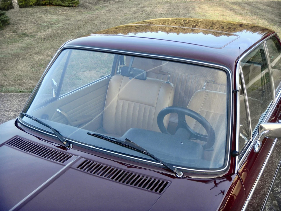 1971 BMW 2002tii - Image 13 of 31