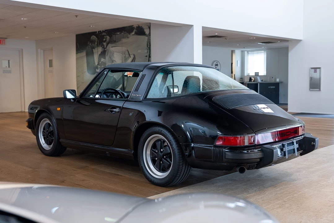 1985 Porsche 911 Carrera 3.2 - Image 30 of 31