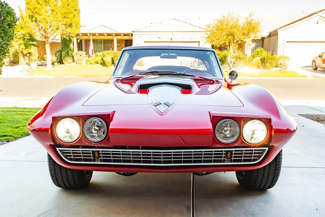 1965 Chevrolet Corvette C2 - Image 13 of 31