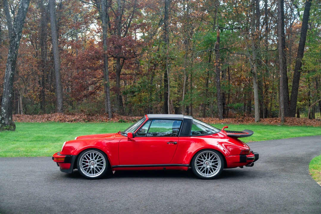 1985 Porsche 911 Carrera 3.2 - Image 8 of 31