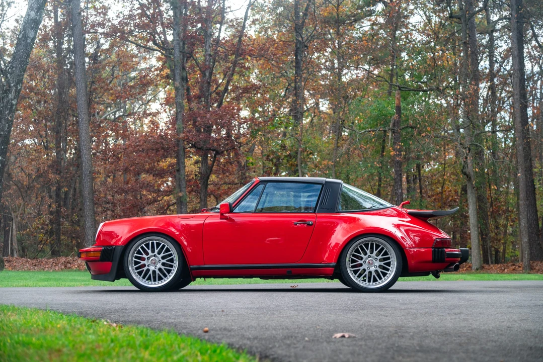 1985 Porsche 911 Carrera 3.2 - Image 11 of 31