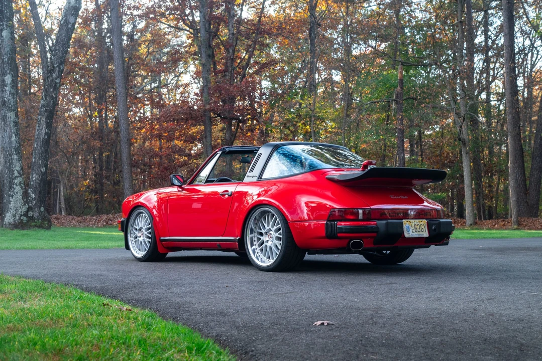 1985 Porsche 911 Carrera 3.2 - Image 14 of 31