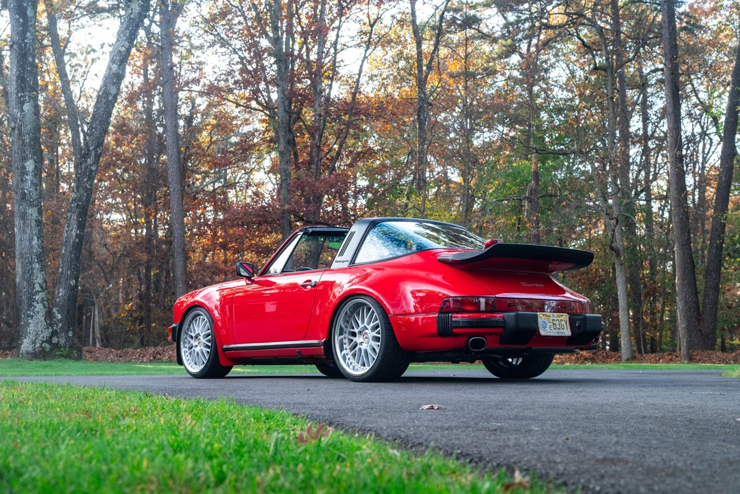 1985 Porsche 911 Carrera 3.2 - Image 13 of 31