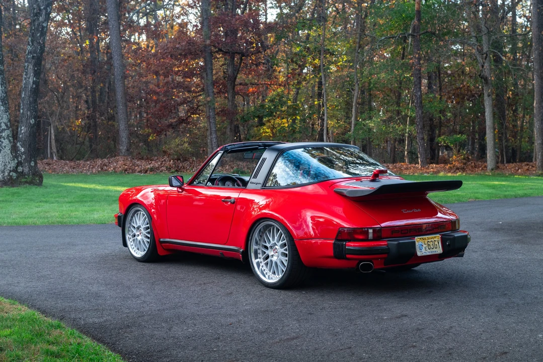 1985 Porsche 911 Carrera 3.2 - Image 12 of 31