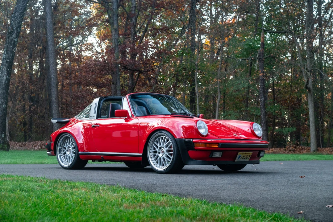 1985 Porsche 911 Carrera 3.2 - Image 26 of 31