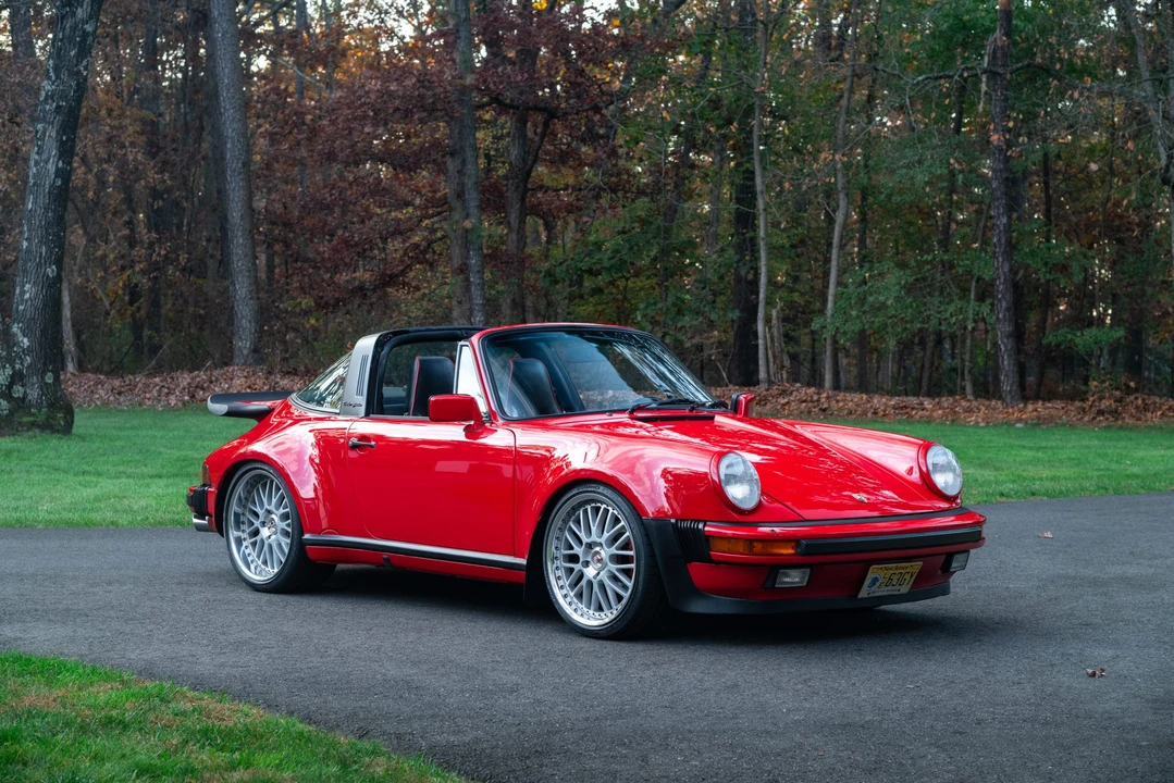 1985 Porsche 911 Carrera 3.2 - Image 29 of 31