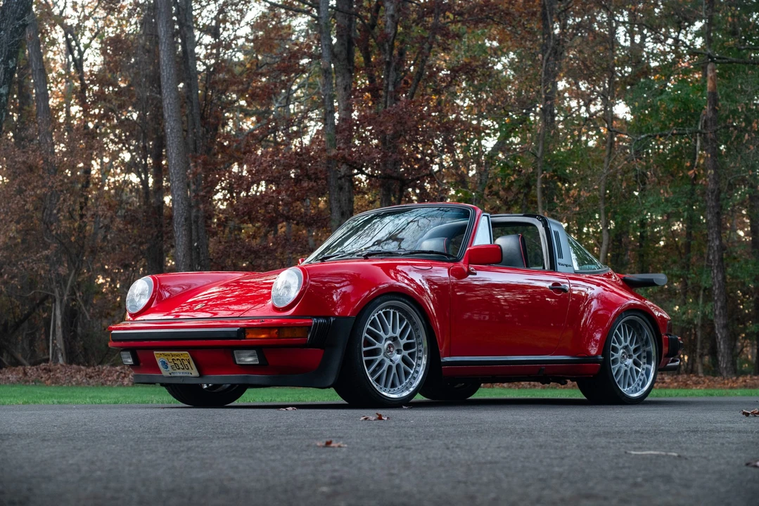 1985 Porsche 911 Carrera 3.2 - Image 3 of 31