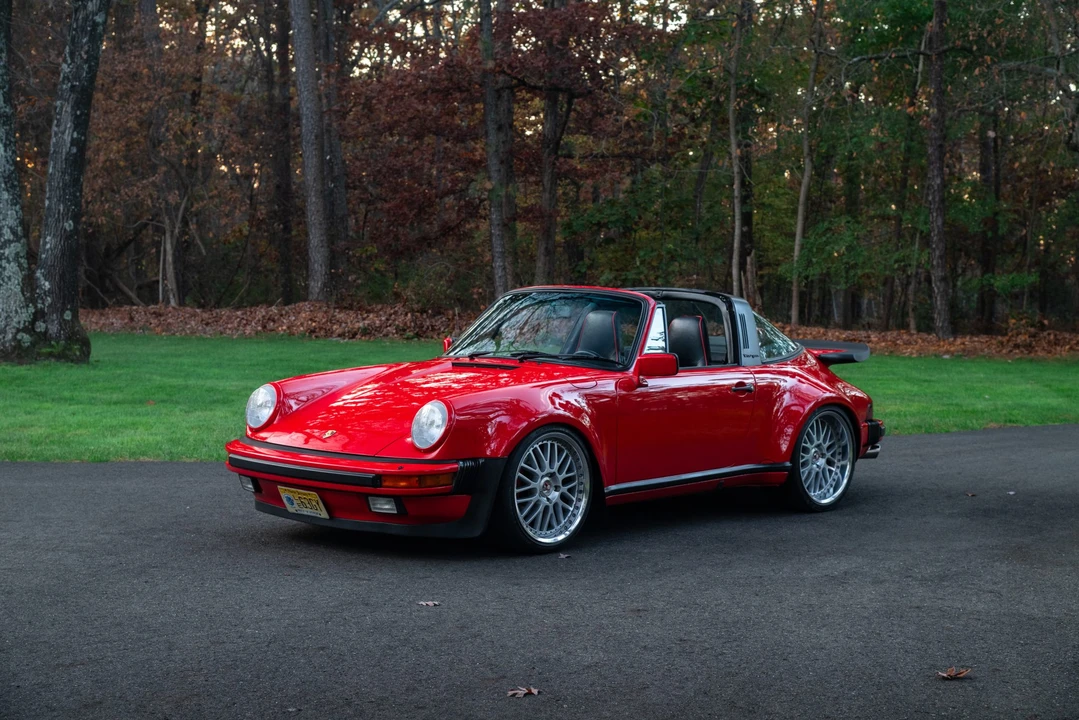 1985 Porsche 911 Carrera 3.2 - Image 5 of 31