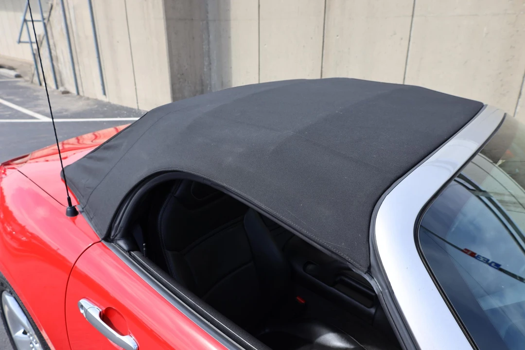 2006 Pontiac Solstice - Image 25 of 31