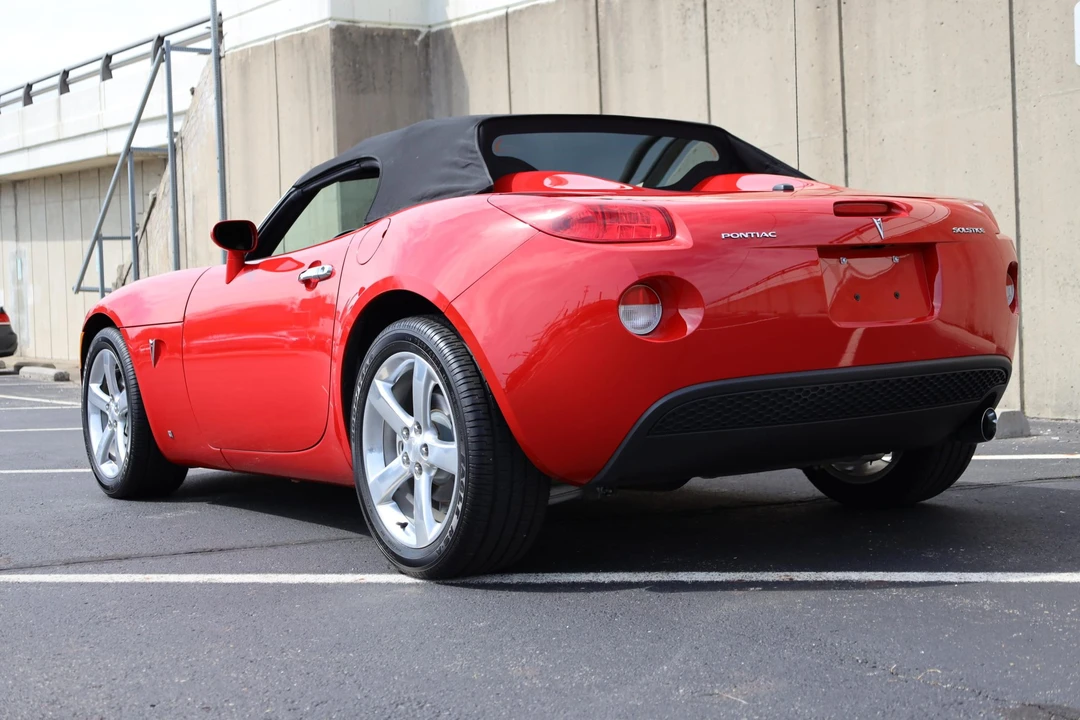 2006 Pontiac Solstice - Image 16 of 31