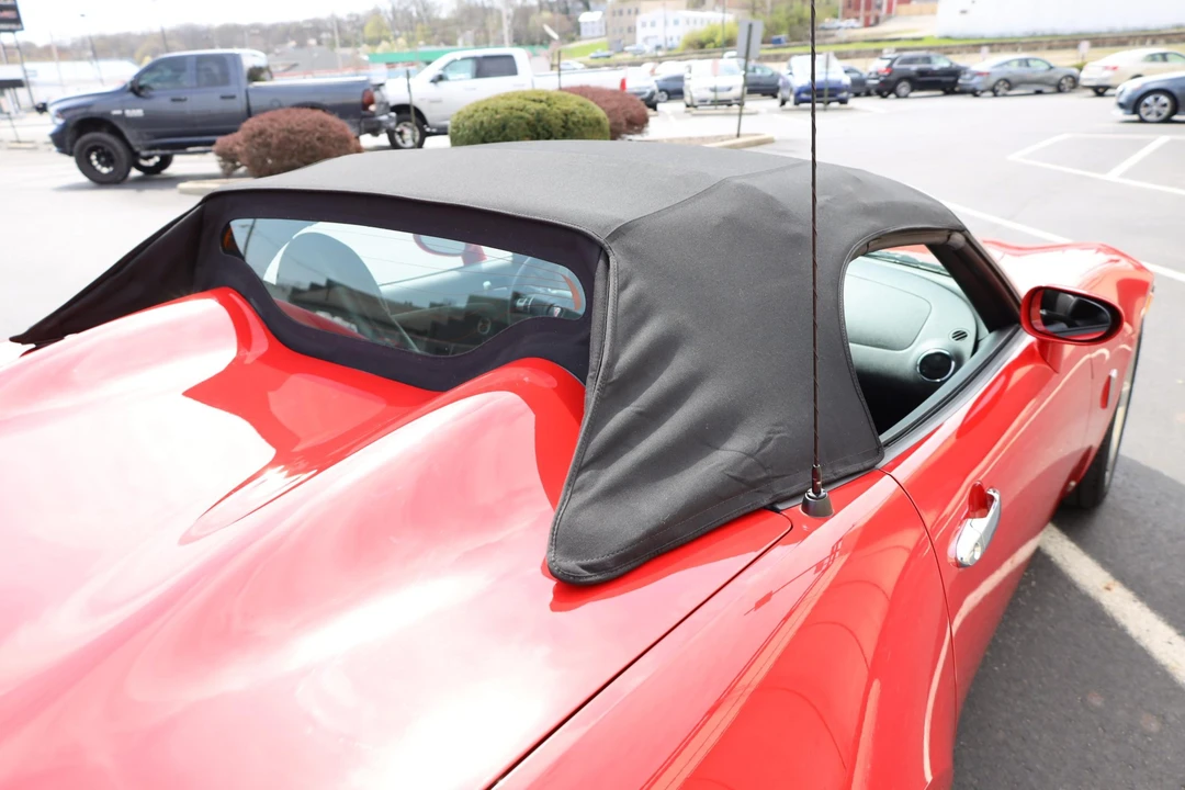 2006 Pontiac Solstice - Image 28 of 31