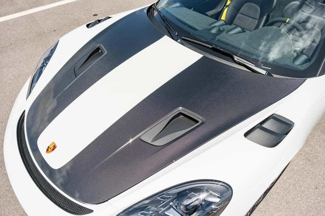 2025 Porsche 718 Boxster Spyder RS - Image 25 of 31