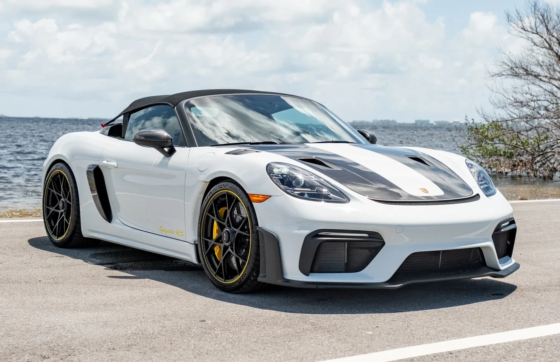 2025 Porsche 718 Boxster Spyder RS - Image 21 of 31