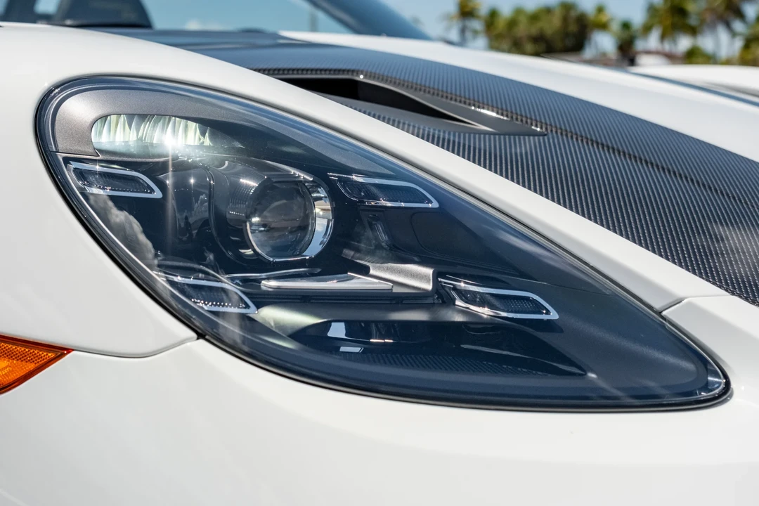 2025 Porsche 718 Boxster Spyder RS - Image 27 of 31