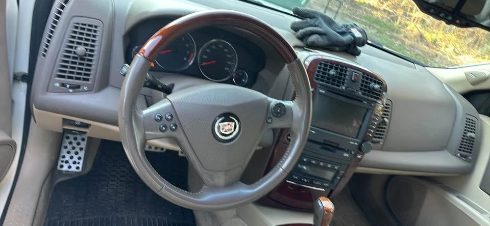 2005 Cadillac CTS 1st Gen - Image 8 of 9