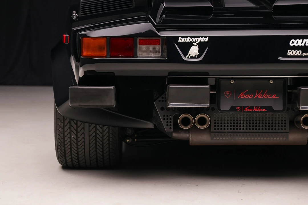 1988 Lamborghini Countach LP5000 Quattrovalvole - Image 30 of 31
