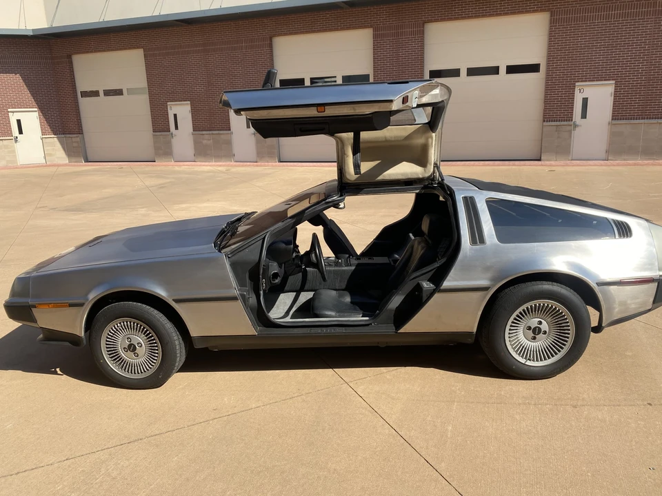 1983 DeLorean DMC-12 - Image 13 of 31