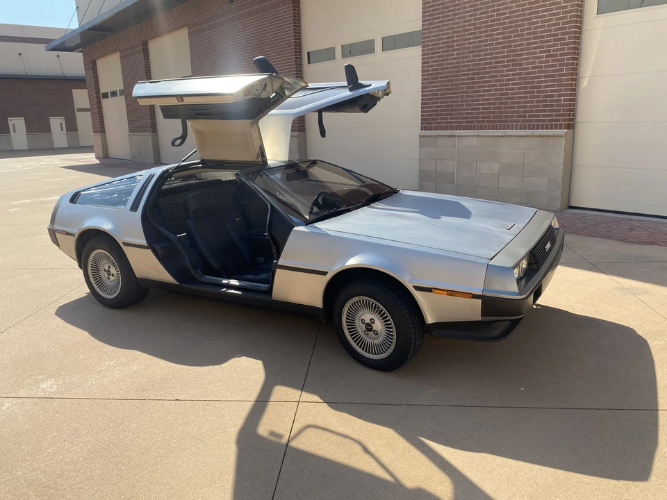 1983 DeLorean DMC-12 - Image 17 of 31