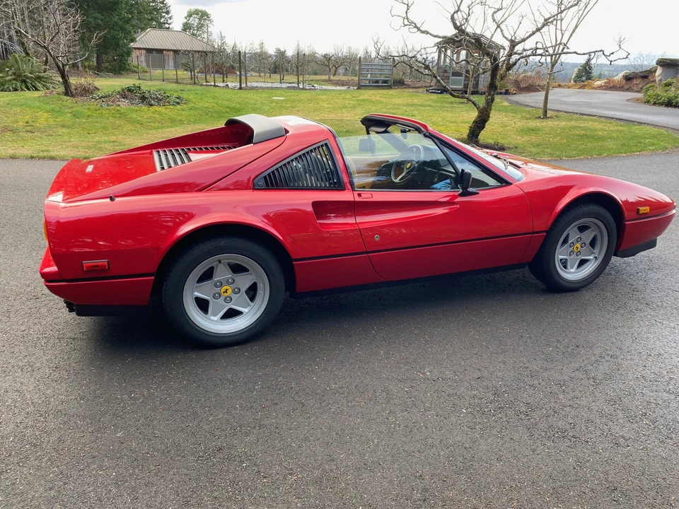 1986 Ferrari 328 GTS - Image 15 of 31