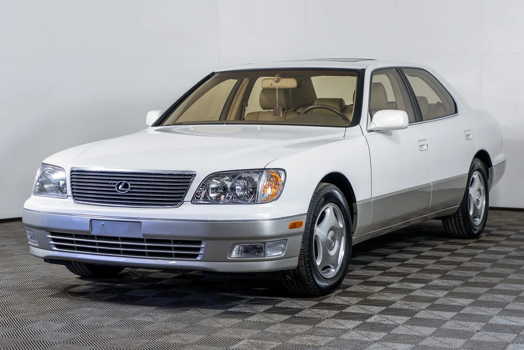 1998 Lexus LS 2nd Gen - Image 22 of 31
