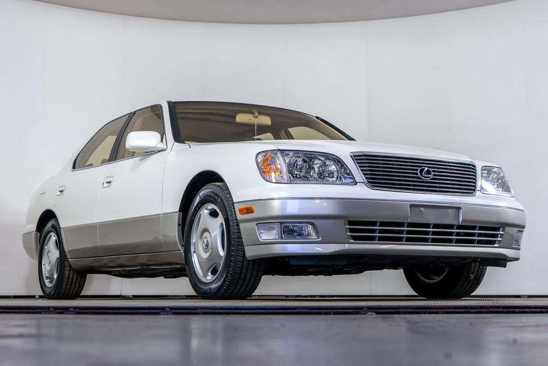 1998 Lexus LS 2nd Gen - Image 4 of 31