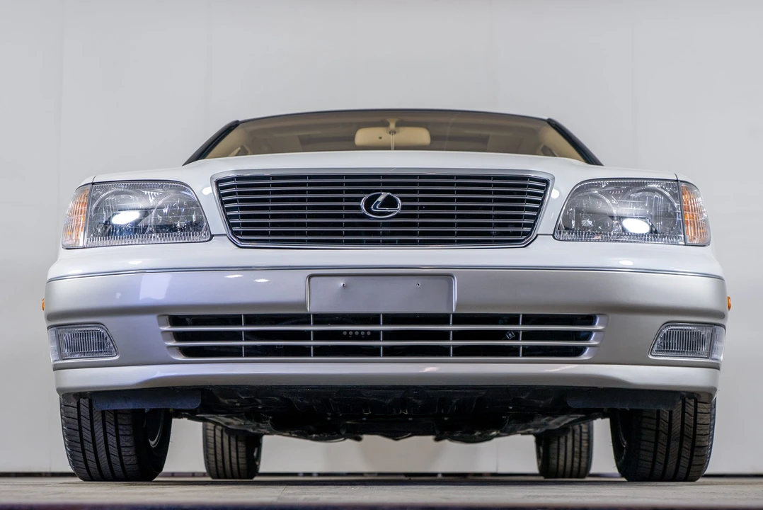 1998 Lexus LS 2nd Gen - Image 28 of 31