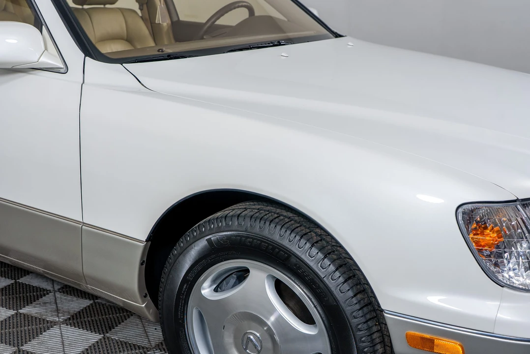 1998 Lexus LS 2nd Gen - Image 30 of 31