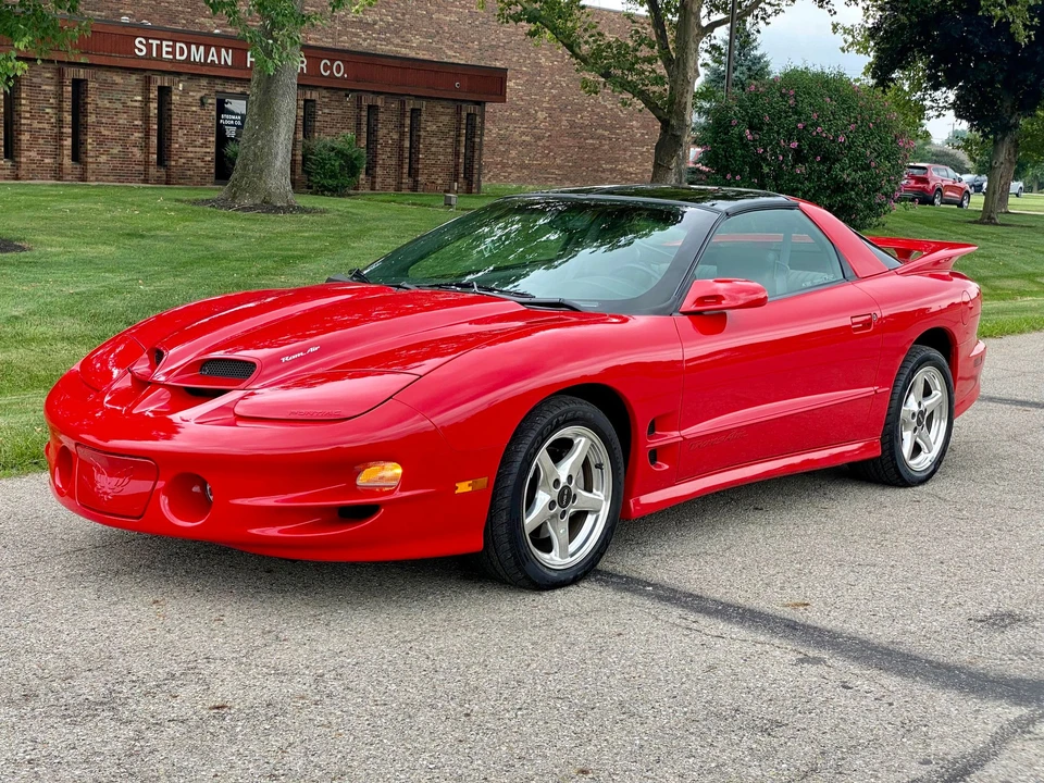 1998 Pontiac Firebird Trans Am 4th Gen - Image 2 of 31