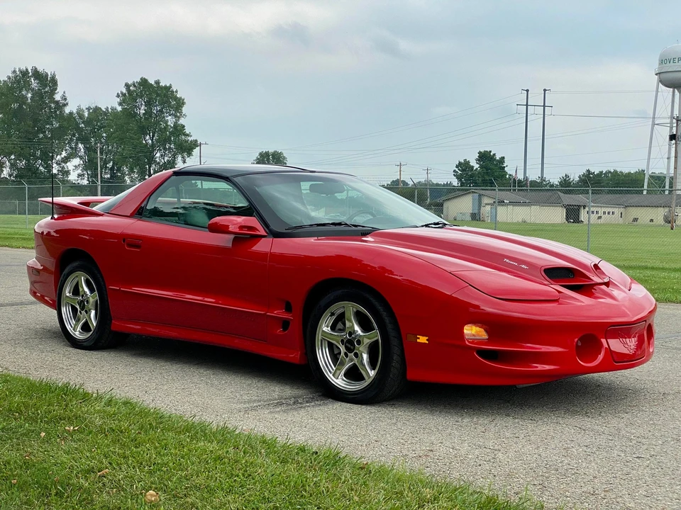 1998 Pontiac Firebird Trans Am 4th Gen - Image 5 of 31
