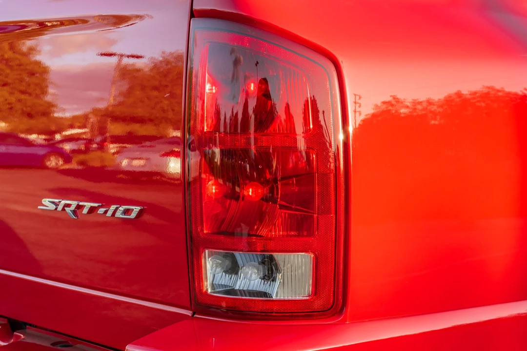 2005 Dodge Ram SRT-10 3rd Gen - Image 29 of 31