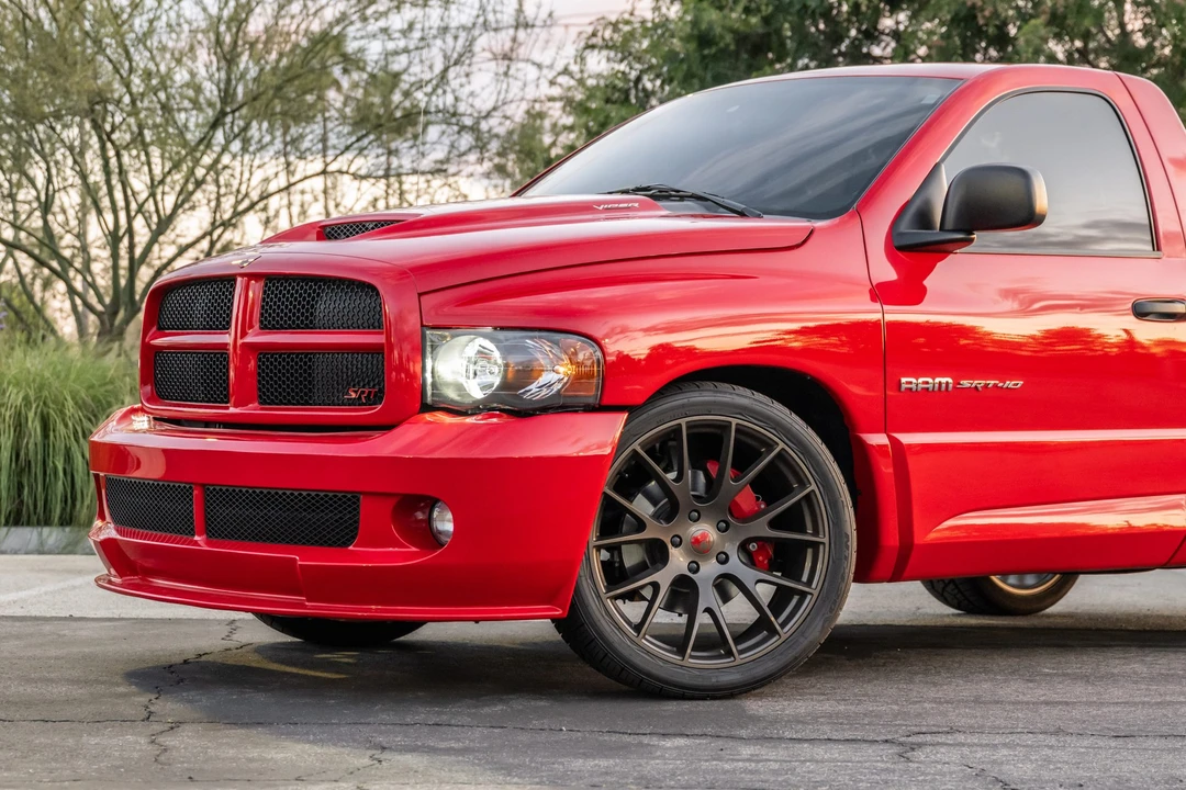 2005 Dodge Ram SRT-10 3rd Gen - Image 13 of 31