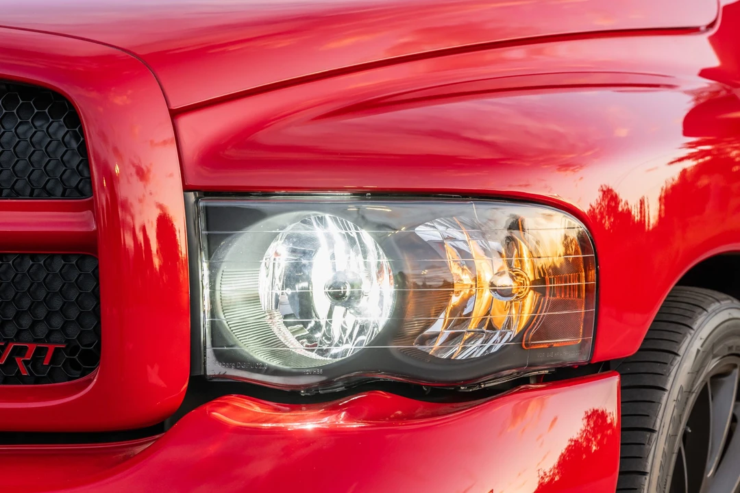 2005 Dodge Ram SRT-10 3rd Gen - Image 27 of 31