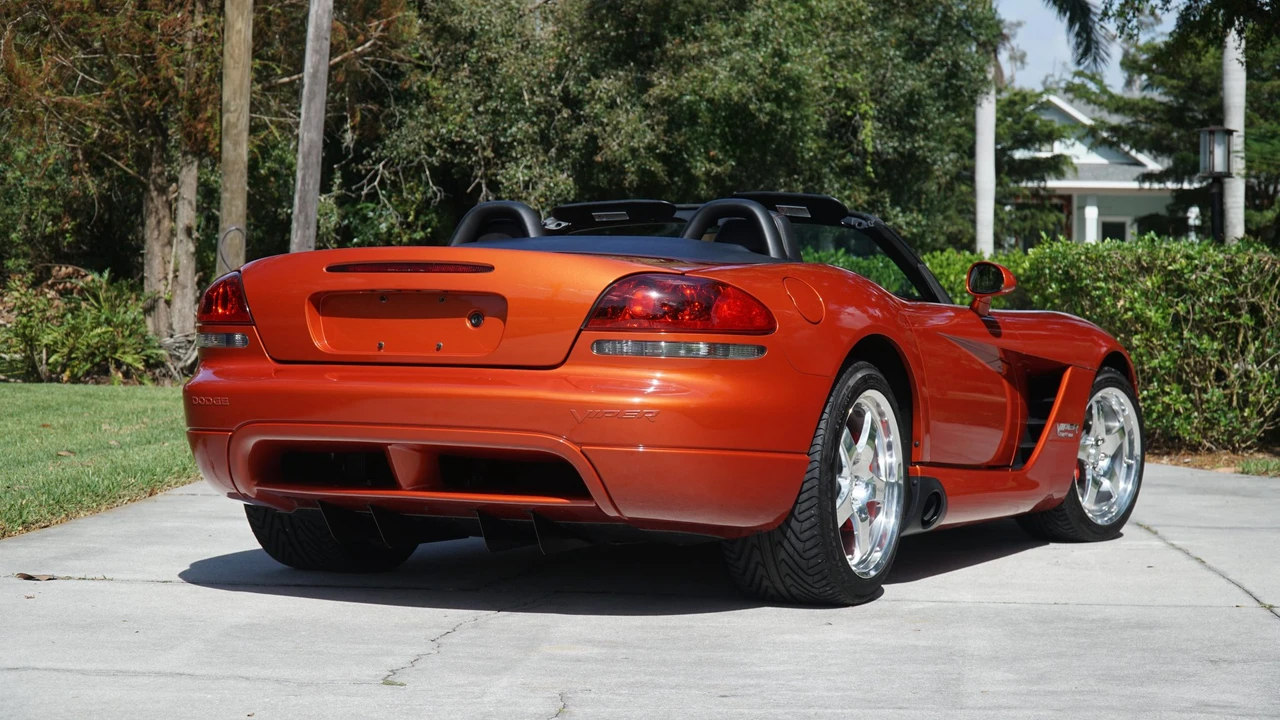 2005 Dodge Viper 3rd Gen - Image 10 of 31