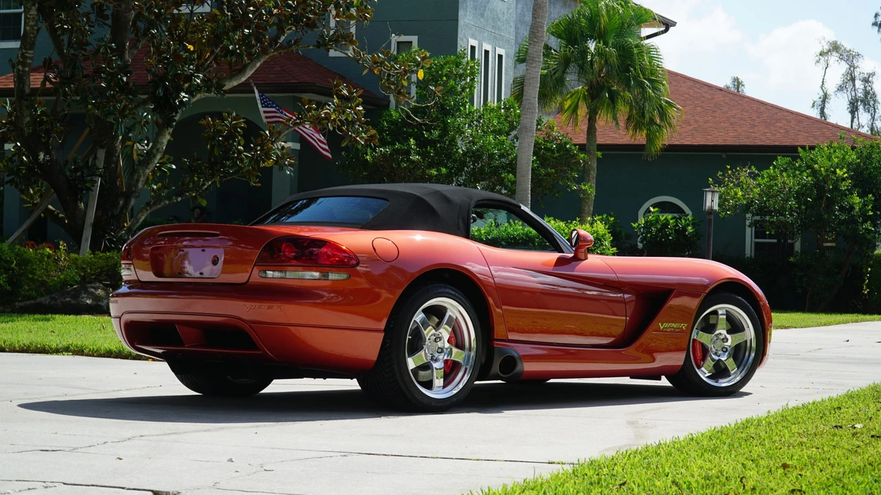 2005 Dodge Viper 3rd Gen - Image 24 of 31