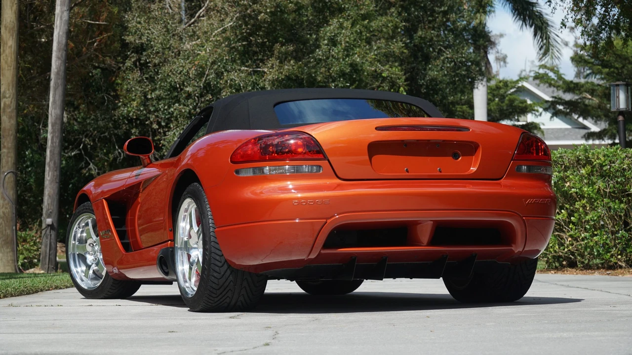 2005 Dodge Viper 3rd Gen - Image 30 of 31