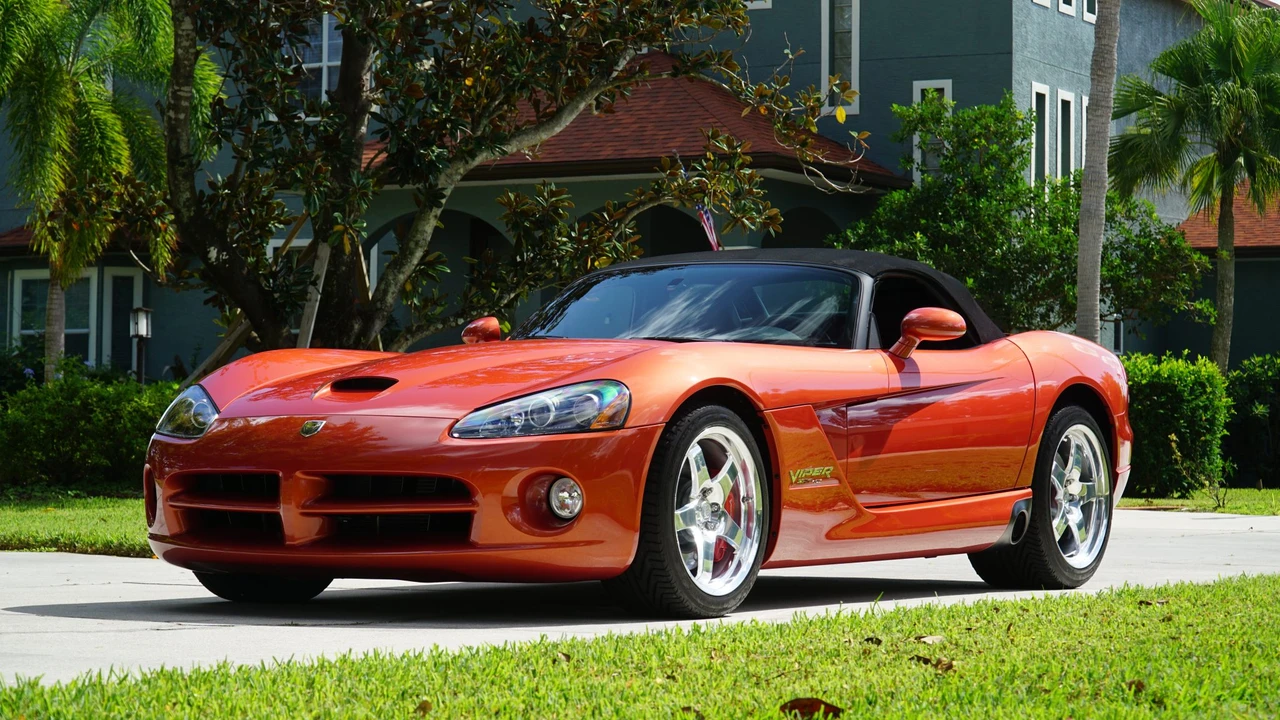 2005 Dodge Viper 3rd Gen - Image 13 of 31