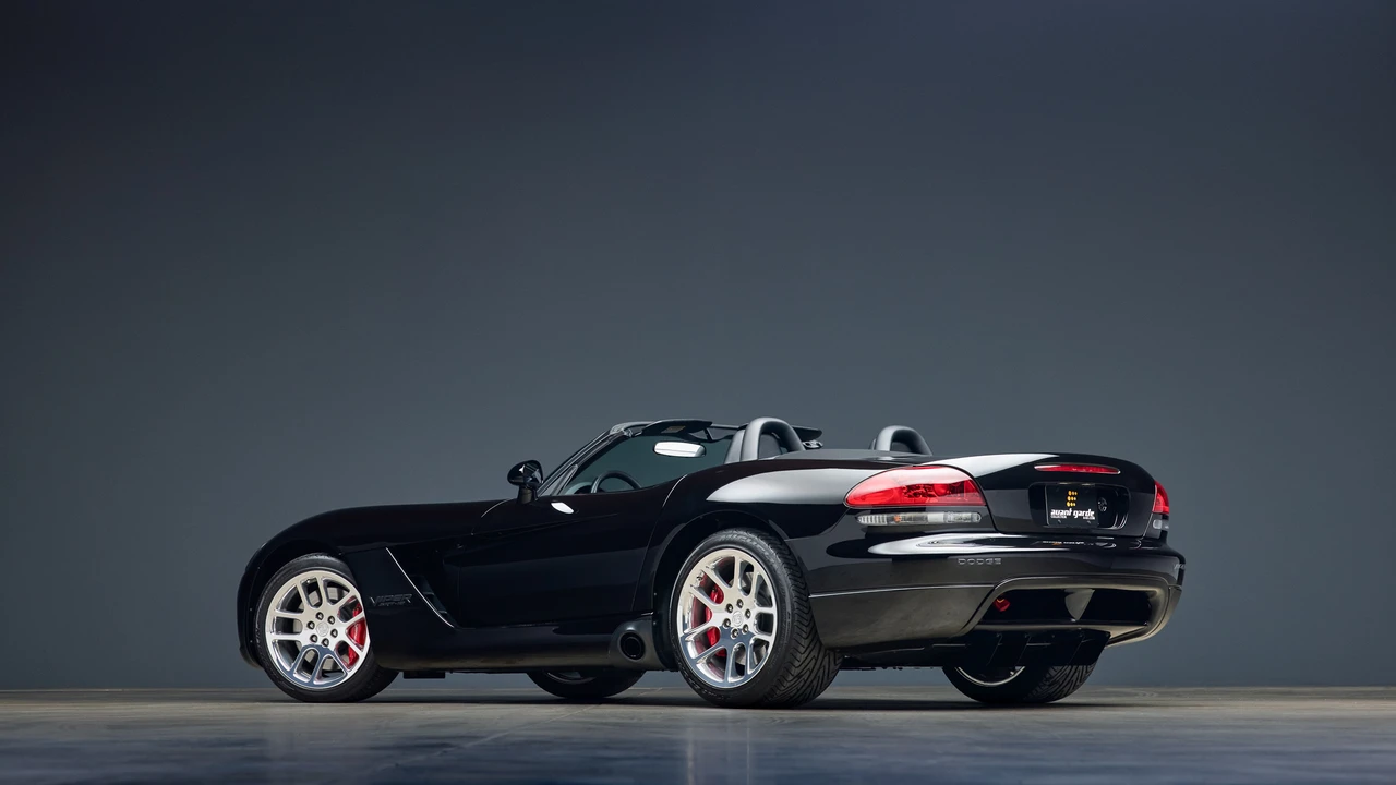 2005 Dodge Viper 3rd Gen - Image 5 of 31